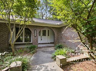 2067 Dogwood Rd, Charleston, SC 29414