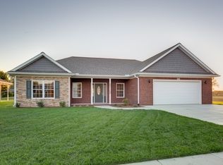 241 Hackberry Dr, Henderson, KY 42420