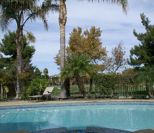 4th image of 2715 Cherry Hills Dr