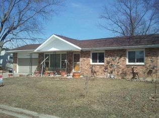 713 15th Ave, Rock Falls, IL 61071