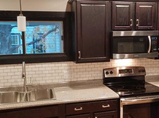 818 E Pacific St, Appleton, WI 54911