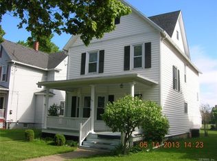 209 High St, Geneva, NY 14456