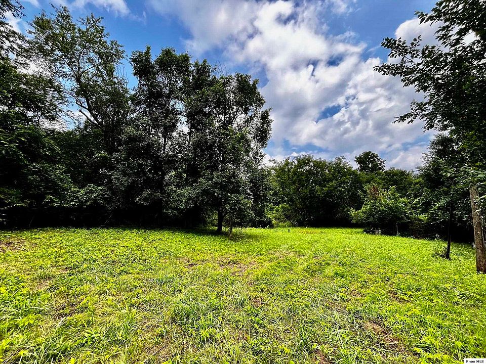 2nd image of 2496 Martinsburg Rd #0