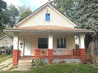 6812 Lawn Ave, Cleveland, OH 44102