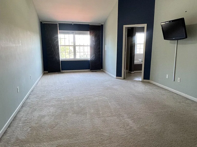 5427 Upper Mill Terr South Ter S — Photo 6
