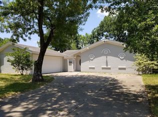 5810 Silver Forest Dr, Houston, TX 77092