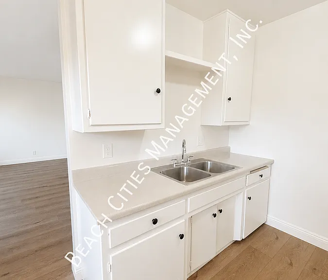 2206 San Anseline Ave #7 — Photo 6