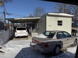 2516 West Carroll Avenue, Oak Creek, WI 53154