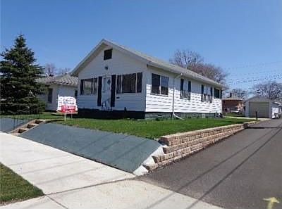 2nd image of 114 N Middleboro Ave