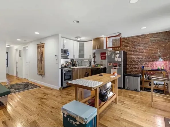 887 Lafayette Avenue image 1 of 12