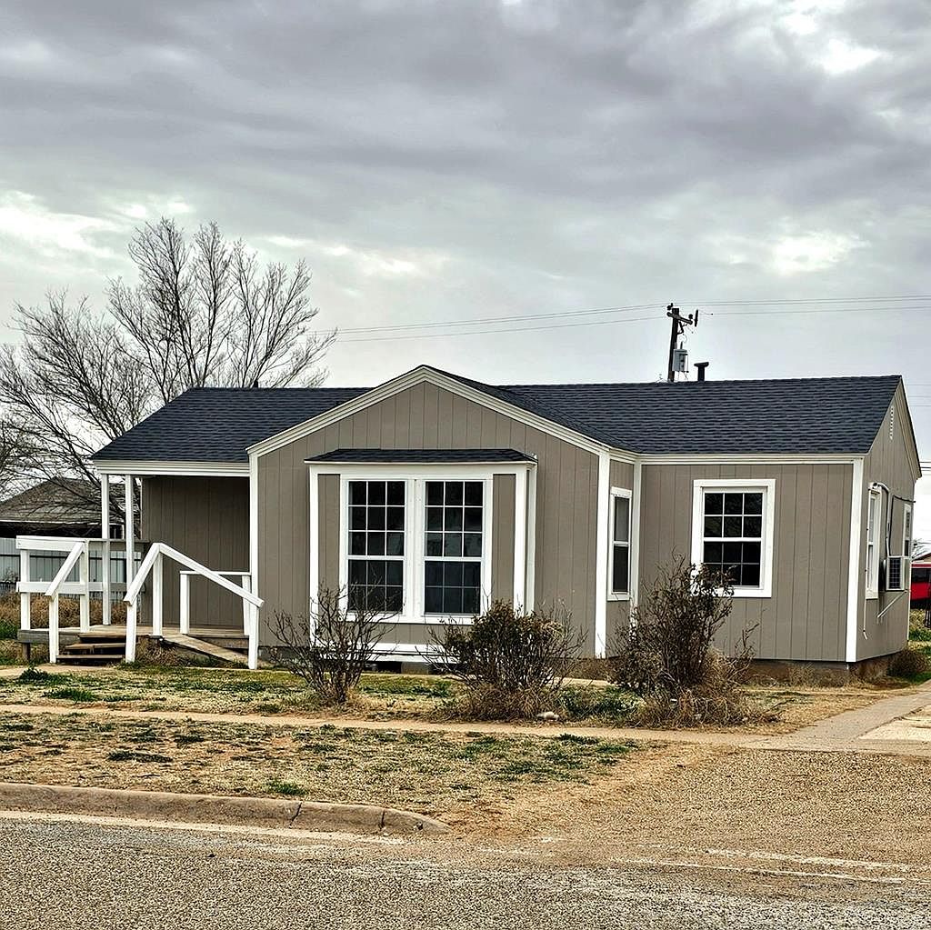 1105 15th St, Seagraves, TX 79359 MLS 50072108 Zillow