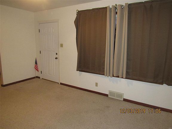 3rd image of 1727 Ferguson Ave