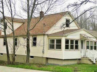 2146 Weast Rd, Pattersonville, NY 12137