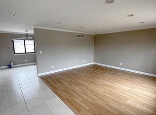 40018 Stimpson Dr, Sterling Heights, MI 48310