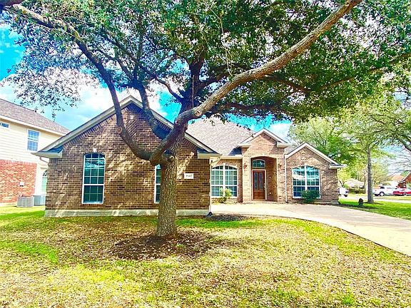 3rd image of 10402 Black Sands Dr