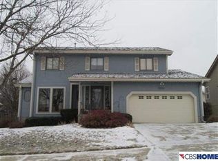 15711 Charles St, Omaha, NE 68118