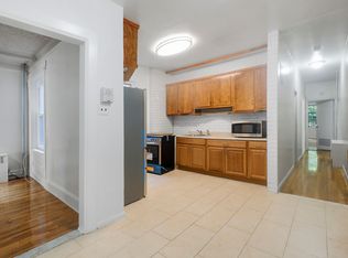 212 Kingston Ave #3A, Brooklyn, NY 11213
