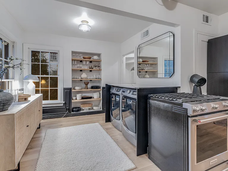 6511 Gaston Ave — Photo 12