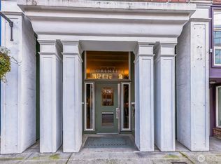 526 1st Ave S APT 220, Seattle, WA