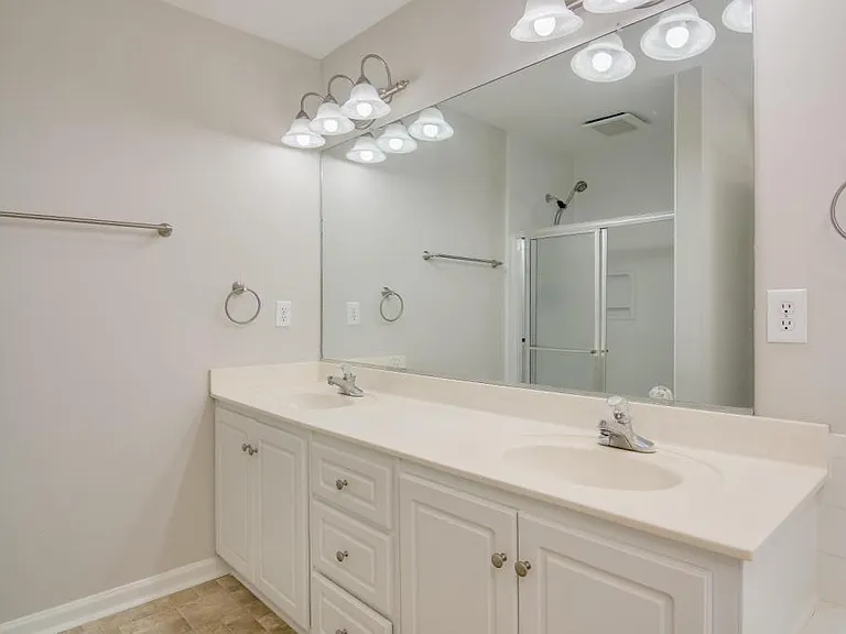 2525 Commons Trce — Photo 19