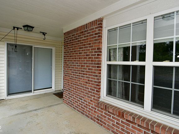 3rd image of 10902 Autumn Glen Dr