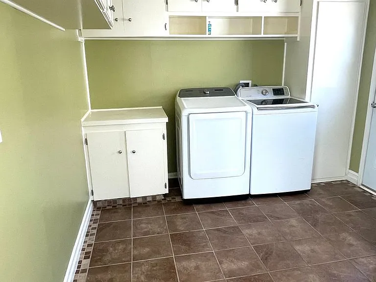 703 Winslow Ave — Photo 14