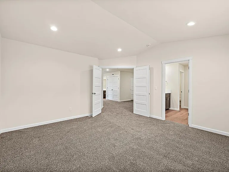 15851 Woodland Ct SE — Photo 30