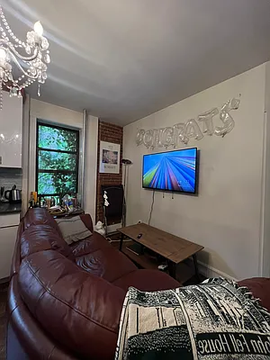 Rented by Oxford Property Group | media 40