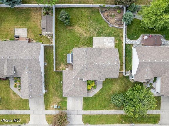 3rd image of 2806 W Blueberry Cir