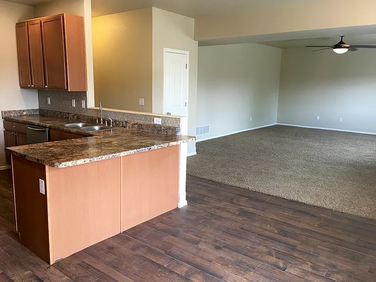 7905 Wagonwood Pl — Photo 13