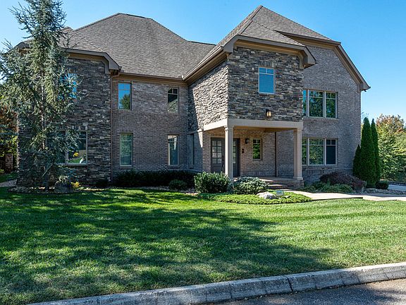 2nd image of 1111 Anthem View Ln