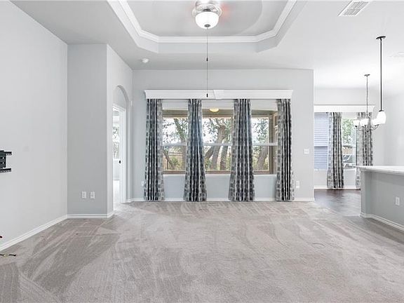 4th image of 133 Shadow Moss Ln