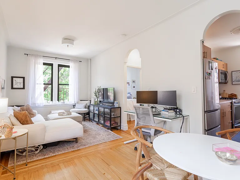 199 Bleecker St #8 — Photo 1