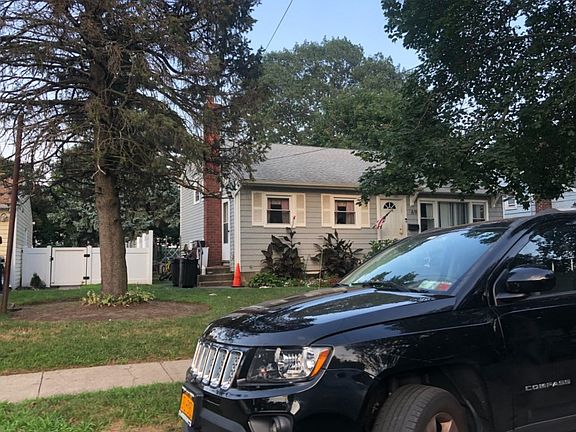 3rd image of 169 Sylvester St