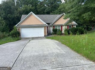 1123 Bradford Park Dr, Auburn, GA 30011