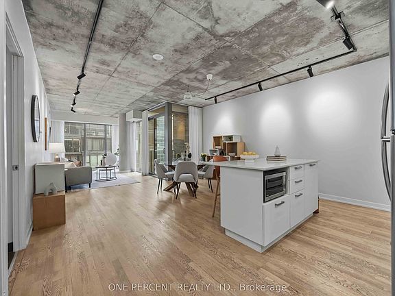 4th image of 650 King St W #314