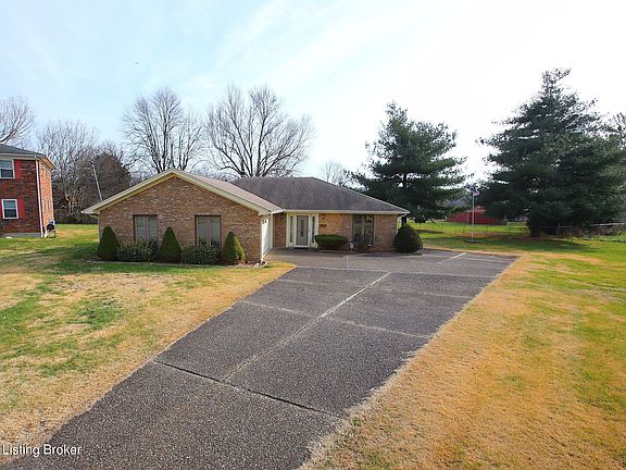 2nd image of 5400 Angus Ct