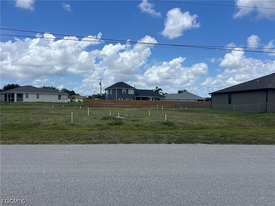 1st image of 515 SE 11th St