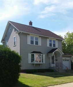 910 N 3rd Ave, Wausau, WI, 54401