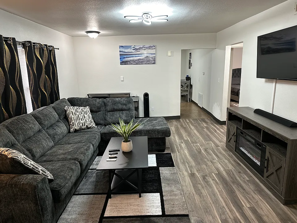 1000 Court St #1002