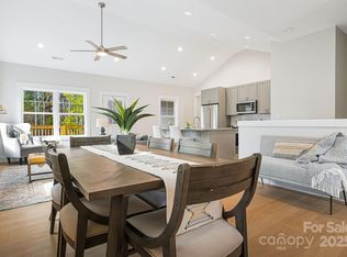 81 Loftin St, Weaverville, NC 28787