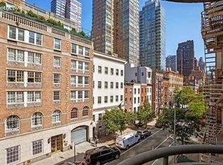 224 E 52nd St APT 4, New York, NY