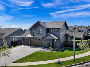 2163 Lagerwey Cir, Lynden, WA 98264