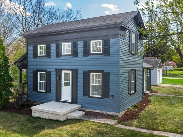 227 Emily St, Flushing, MI 48433