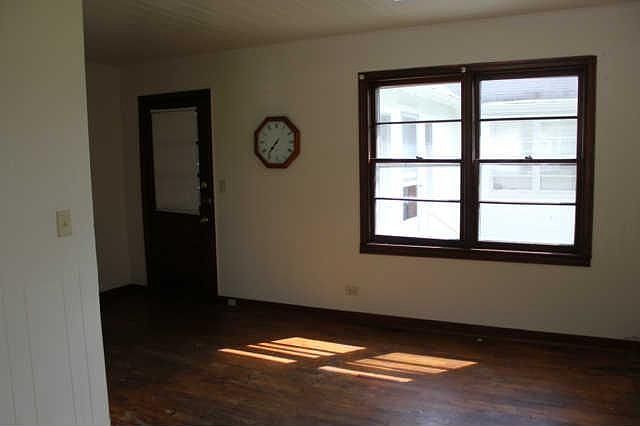 2nd image of 543 Lincoln St #54