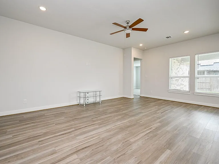 9222 Dearborn Knoll Dr — Photo 14