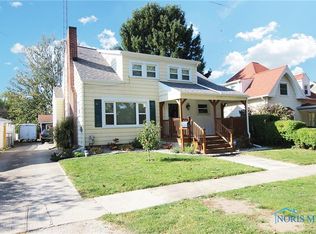 123 S Adams St, Fostoria, OH
