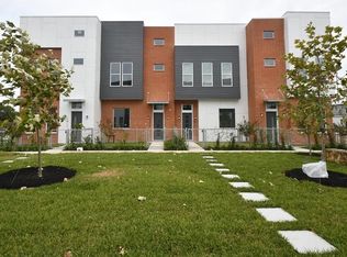 3411 Robin Rose Ln, Houston, TX 77080