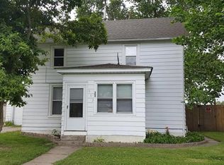 302 Goodall St, Worden, IL 62097