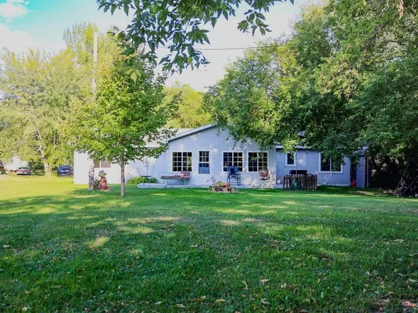 424 Walker Ave S, New York Mills, MN 56567